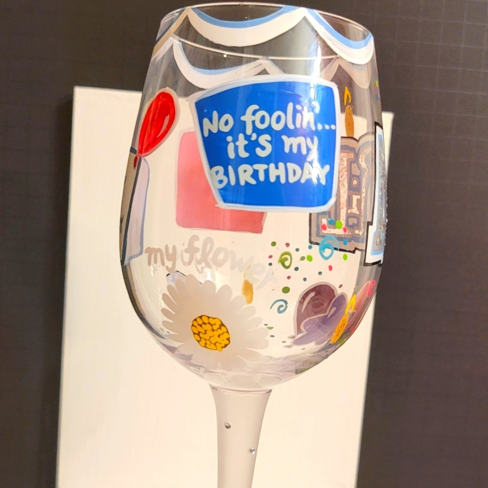 LOLITA HANDPAINTED "HAPPY APRIL" BIRTHDAY WINE GLASS - Picture 5 of 7